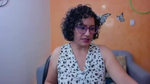 Scarlett sax online show from April 27, 10:07 pm