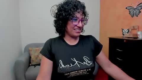 Scarlett sax online show from June 24, 8:27 pm