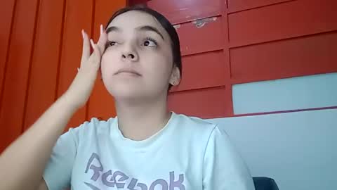 Isabella online show from December 31, 3:01 am