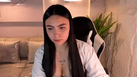 Scarlett online show from December 20, 7:54 pm