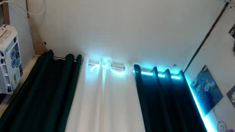 YOUR GIRLFRIEND online show from February 20, 6:26 am