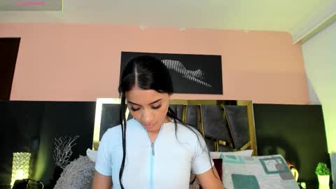 scarlettorres online show from December 15, 8:16 pm