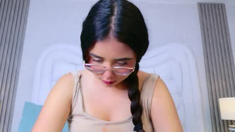 Scarlett Petrova online show from June 3, 11:57 am