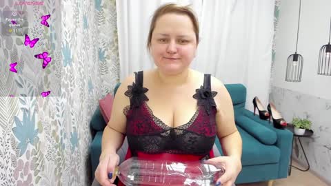 Snapshot of scarlettsoft chatting on January 17, 5:53 am Scarlett online show from January 17, 5:53 am