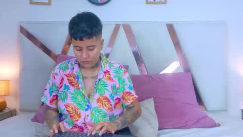 S C A R L E T T  online show from September 9, 8:09 pm