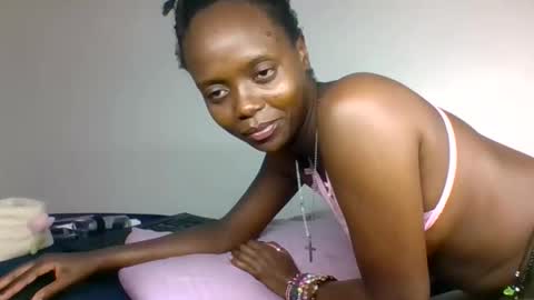 scentedfriction online show from November 8, 11:19 pm