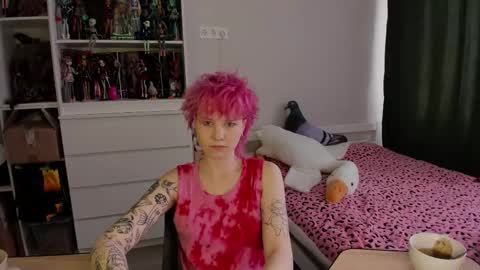 Rina online show from March 2, 7:15 am