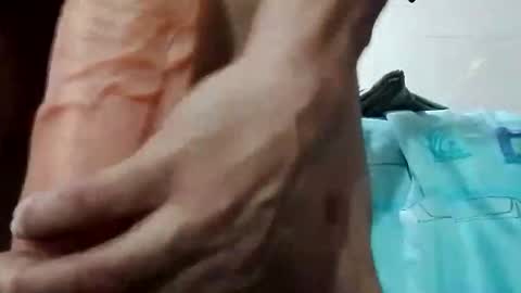 schuckmarc online show from November 27, 4:58 pm