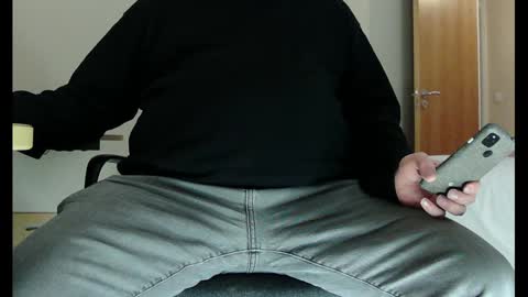 Snapshot of schwanz2023 chatting on March 2, 8:07 pm Mick online show from March 2, 8:07 pm