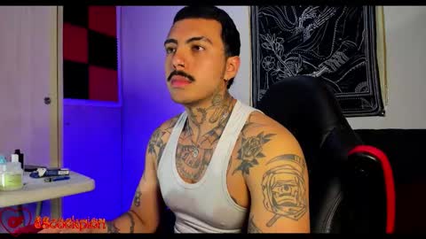 Alejandro help me to reach 200 thumps up online show from November 9, 11:02 am