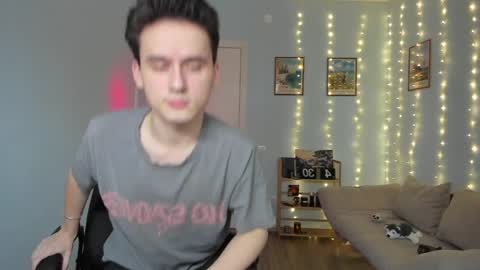 Thomas brunette and Alex blond online show from December 21, 9:23 am