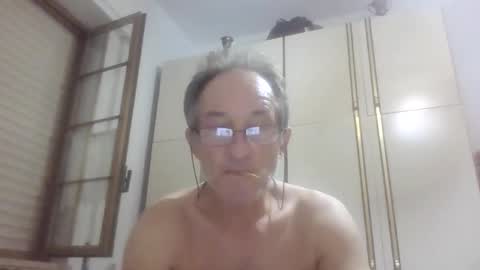 scotchwhieskie online show from September 11, 6:53 pm