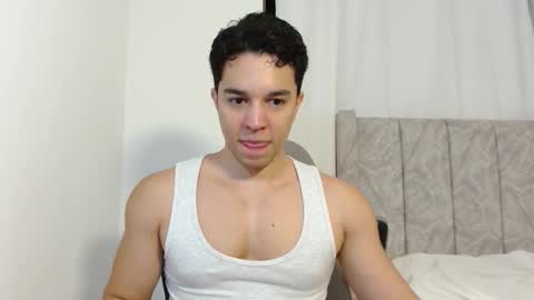 Twitter Scott brasher1 Instagram Camiloestuardo2 online show from December 18, 2:29 am