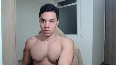 Twitter Scott brasher1 Instagram Camiloestuardo2 online show from January 27, 1:37 am