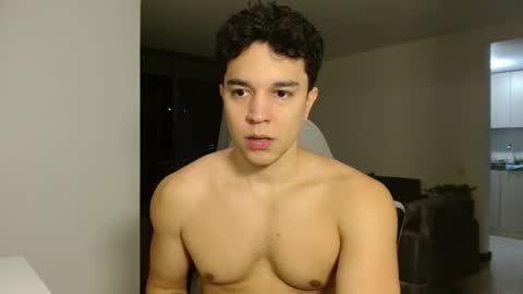 Twitter Scott brasher1 Instagram Camiloestuardo2 online show from February 5, 2:15 am