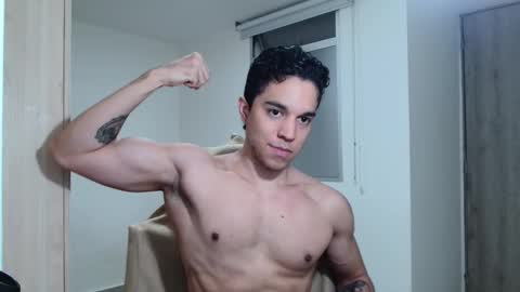 Twitter Scott brasher1 Instagram Camiloestuardo2 online show from January 2, 10:01 pm