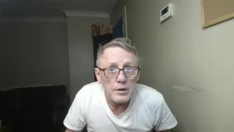 James online show from February 28, 6:23 pm