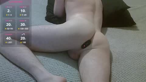 scottyboyyy94 online show from February 18, 9:36 pm