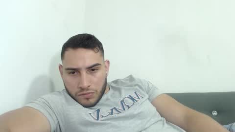 seank_noszka online show from November 30, 10:39 pm