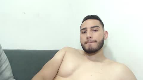 seank_noszka online show from March 2, 9:01 pm