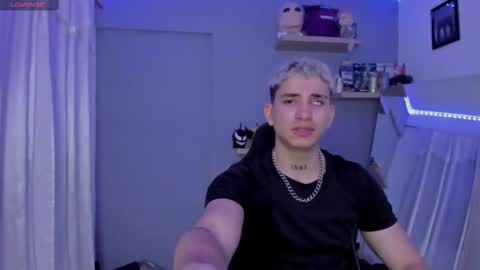 Sebastin online show from February 27, 7:04 pm