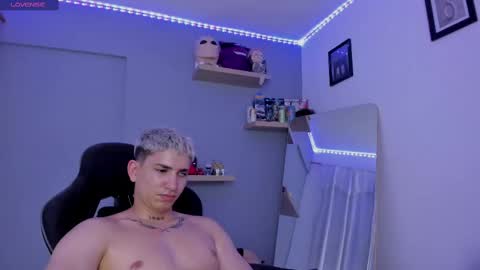 Sebastin online show from February 27, 10:09 pm