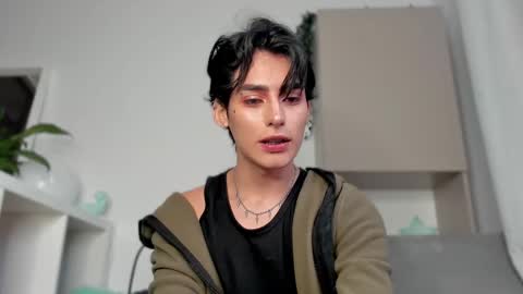 sebastian online show from February 14, 9:53 pm