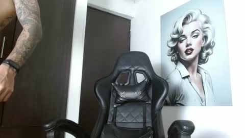 Sebastiano online show from September 21, 2:26 am