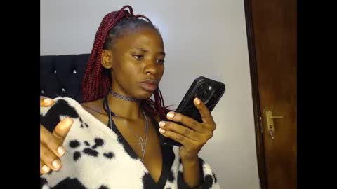 sebatrishaa online show from November 27, 6:26 pm