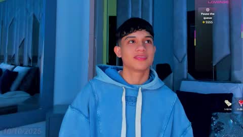 Sebastian online show from October 10, 4:51 am