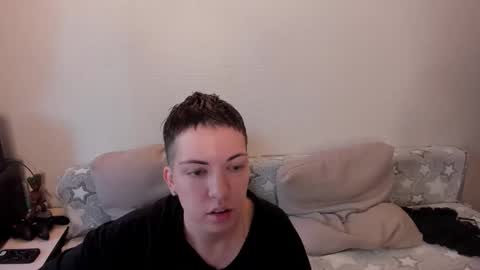 Snapshot of secret_dreams_ chatting on September 22, 7:23 am Amanda and  pair in a real life we love each other but can play with you online show from September 22, 7:23 am