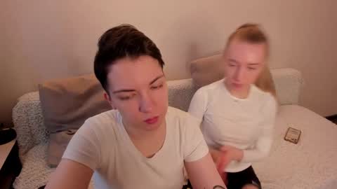 Snapshot of secret_dreams_ chatting on February 23, 8:06 am Amanda and  pair in a real life we love each other but can play with you online show from February 23, 8:06 am