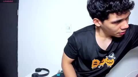 Mod pepe online show from October 28, 8:04 am