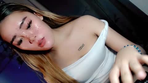 seducing_angela online show from February 15, 4:49 pm