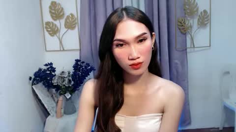 seductive_kimxxx online show from December 2, 4:49 pm