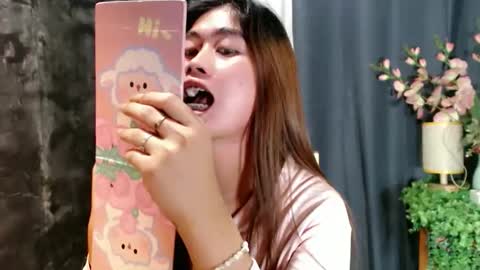 Snapshot of seductive_monicaxxx chatting on October 21, 12:38 am NIK online show from October 21, 12:38 am