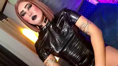 SCARLETTE  online show from March 15, 3:48 pm