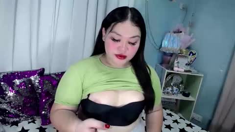 Its me Jazzi online show from October 18, 3:11 am