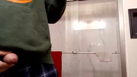 see1_d online show from February 18, 12:15 am