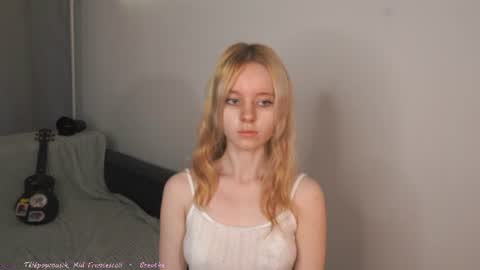 See Its honey bunny  im Lana online show from June 21, 5:41 pm