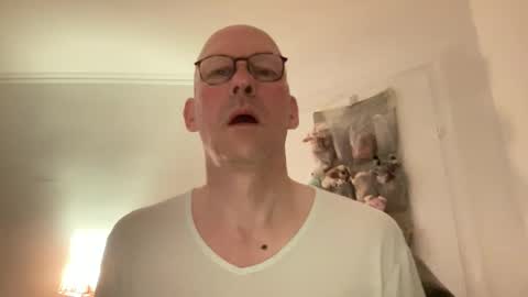 seethebigpicture online show from May 3, 5:13 am