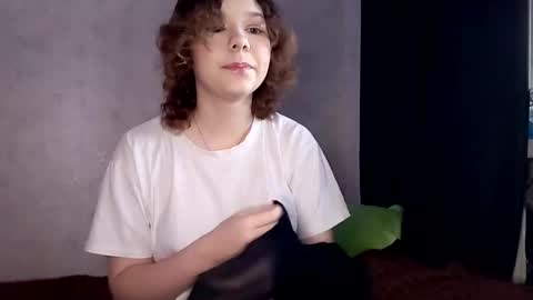 seika_ online show from December 2, 9:40 am