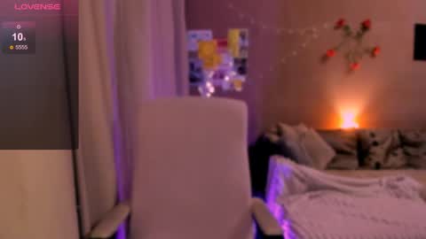 selectrra online show from March 23, 6:24 pm