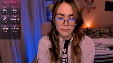 selectrra online show from February 6, 8:22 pm