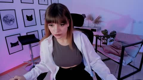 Selena ntmy online show from December 22, 10:28 am