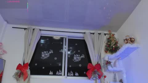 selenafox online show from November 27, 2:19 am