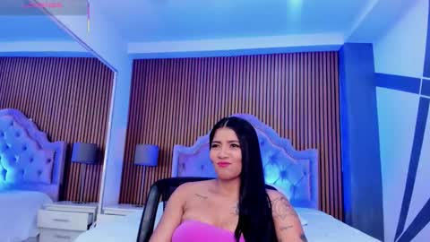 selenastonne online show from October 23, 11:27 pm