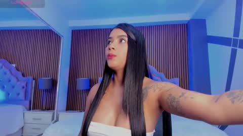 selenastonne online show from September 20, 10:35 pm