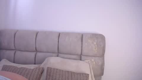 selene_swee online show from May 13, 6:39 pm