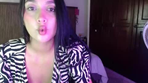 INDEPENDENT  model Instagram  selenevega08 online show from March 26, 5:29 pm